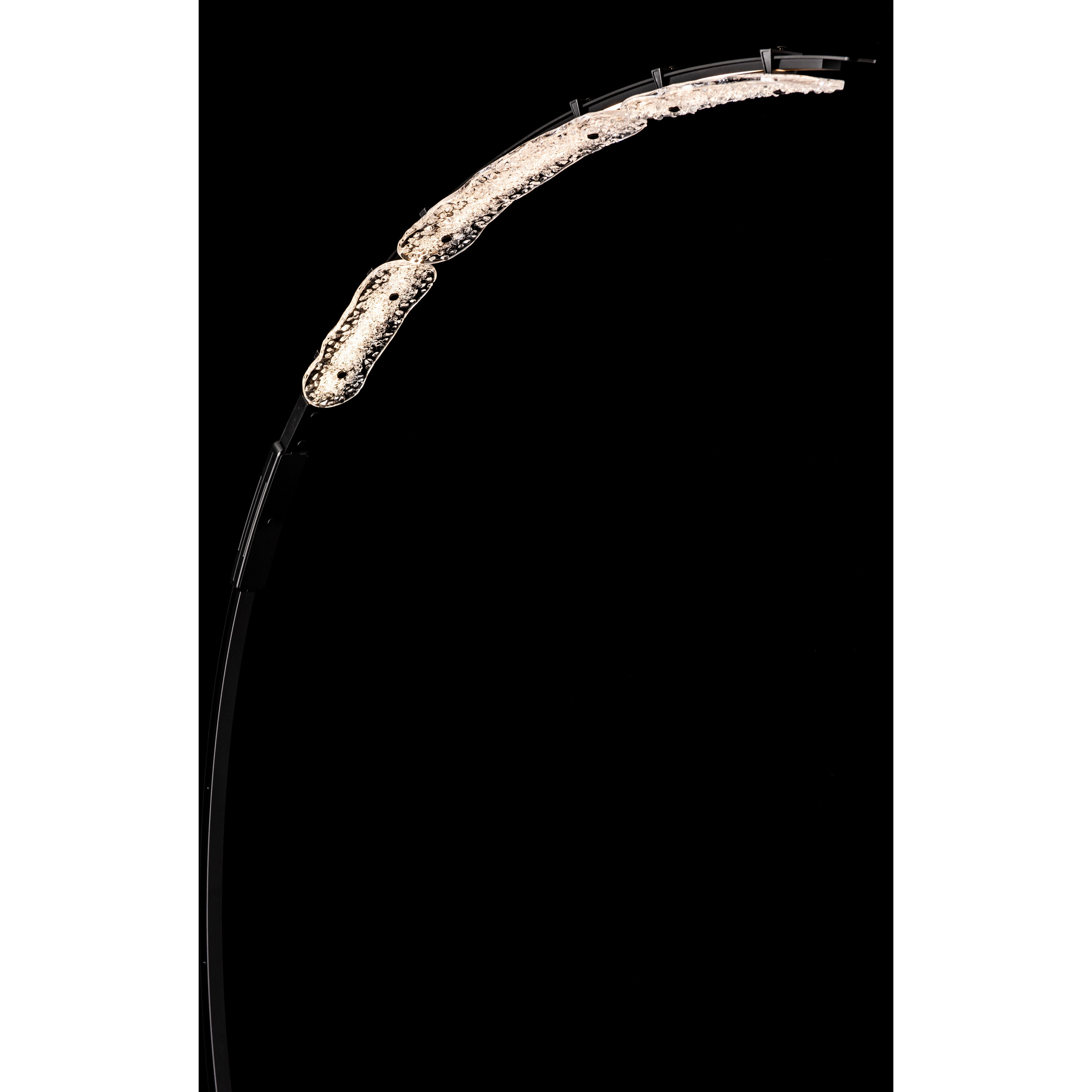 Glissade 80 inch 16.80 watt Black Arc Floor Lamp Portable Light