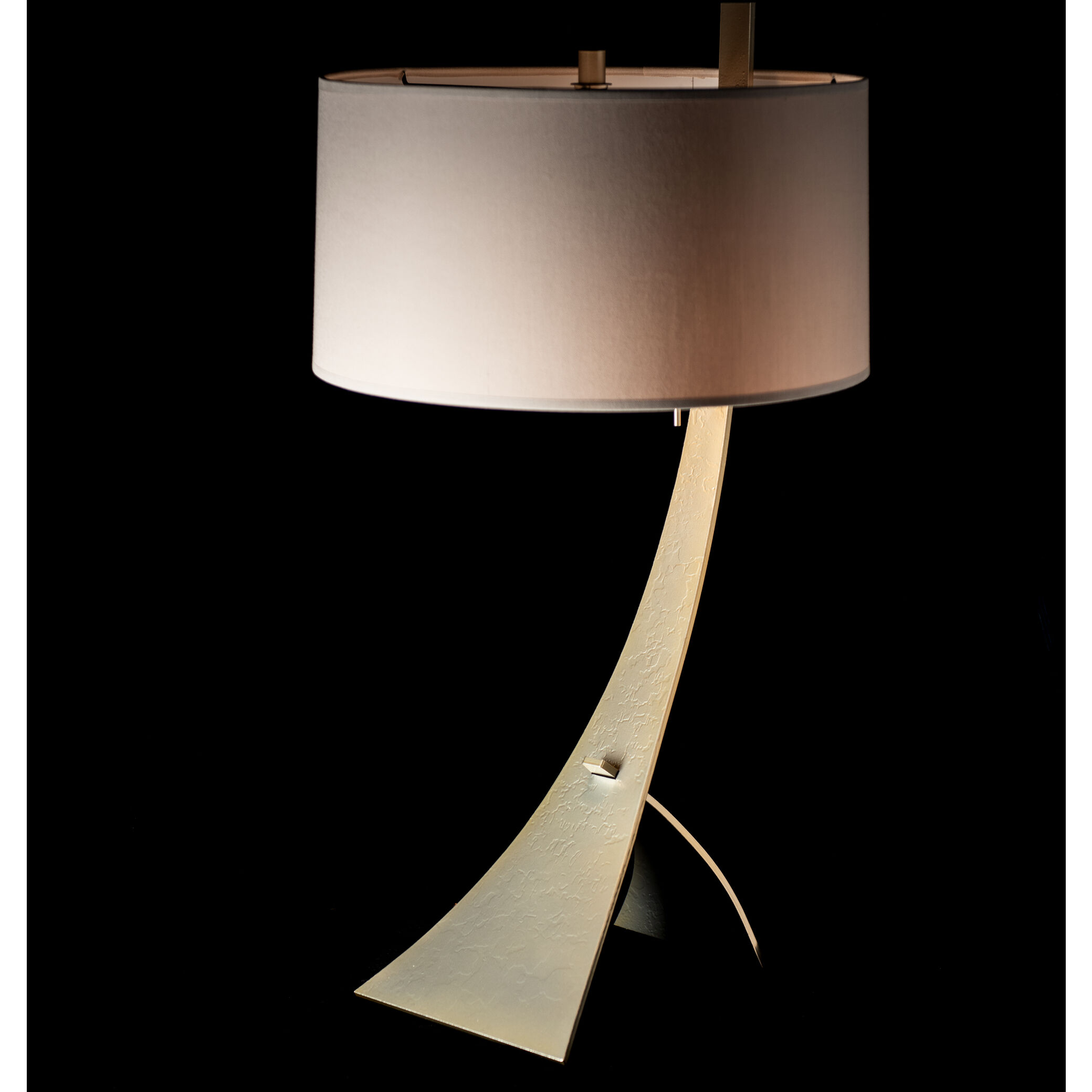 Stasis 28.3 inch 150 watt Modern Brass Table Lamp Portable Light in Flax